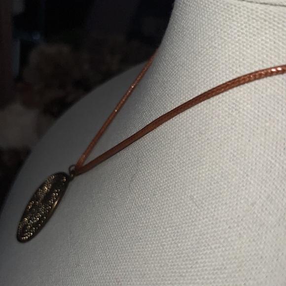 Gold & brown necklace adjustable length clasp braided leather chain jewelry - Picture 7 of 7